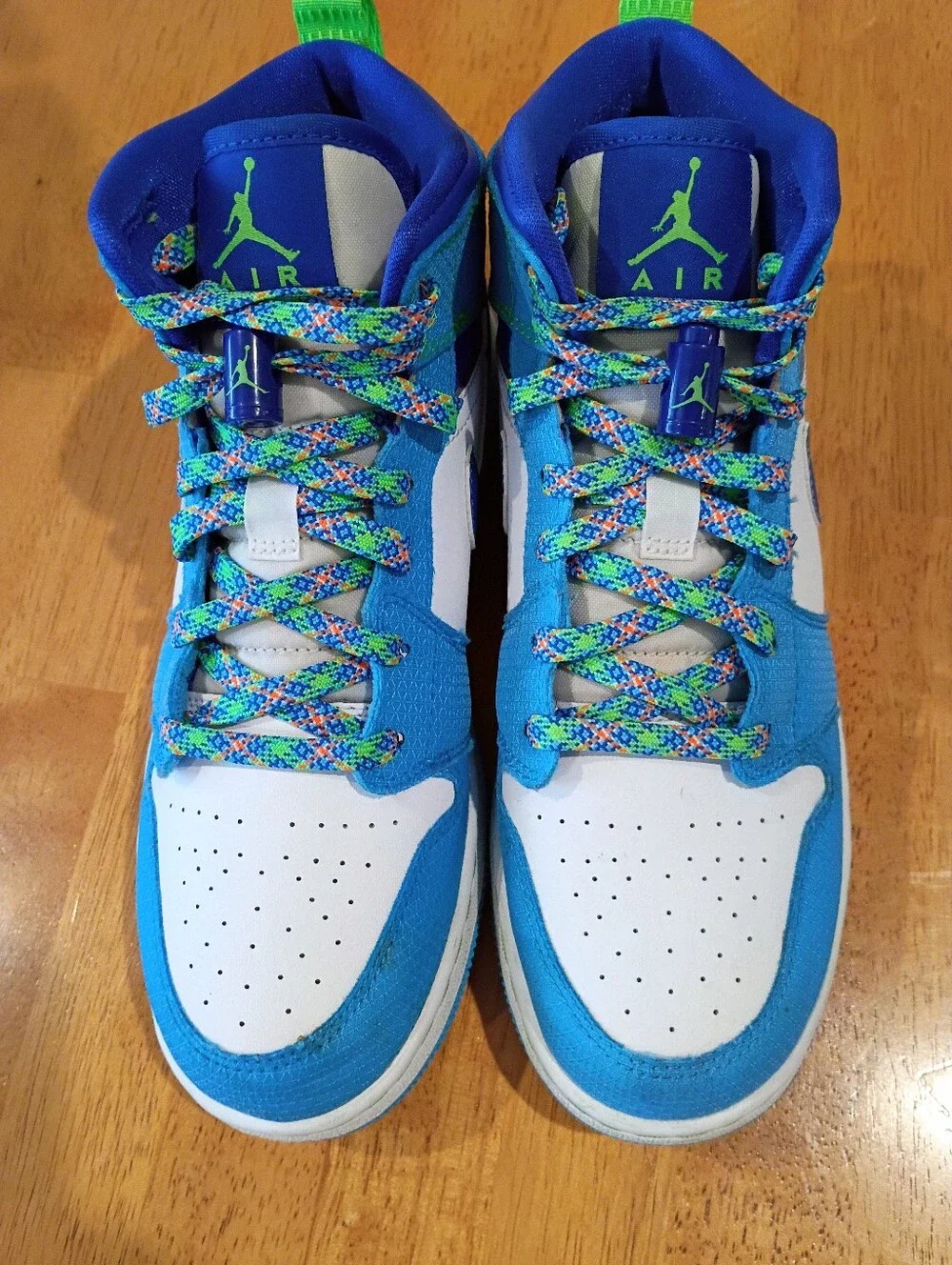 NIKE AIR JORDAN 1 MID SE GS 